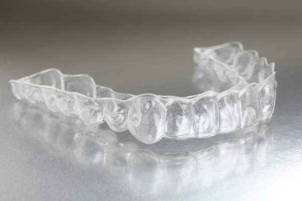Traditional Braces vs. Invisalign: Which Is Right for You?
