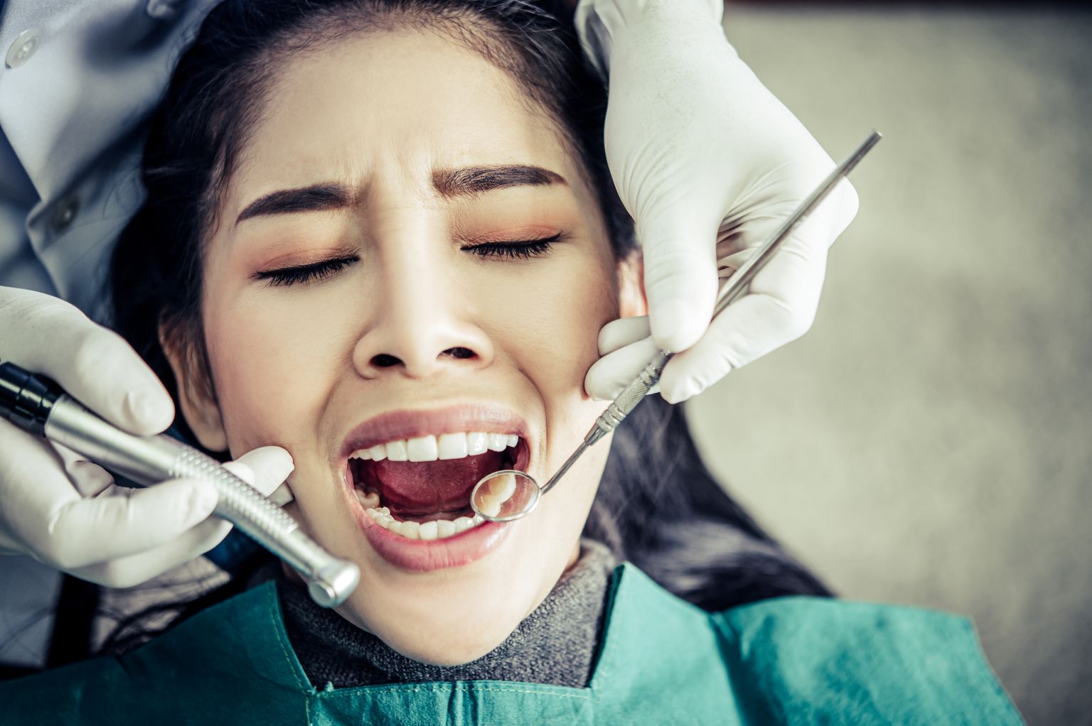 What Counts as a Dental Emergency? 7 Urgent Signs You Shouldn't Ignore