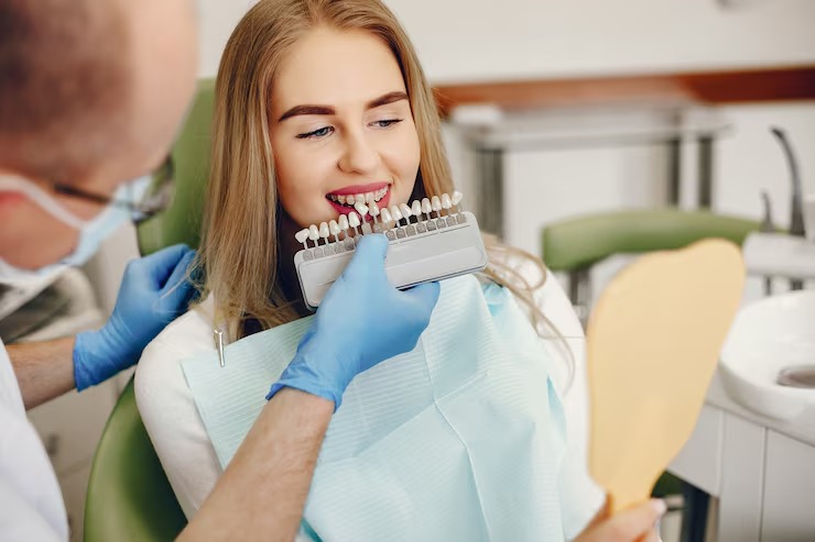 How Cosmetic Dentists Customize Veneers for Every Patient